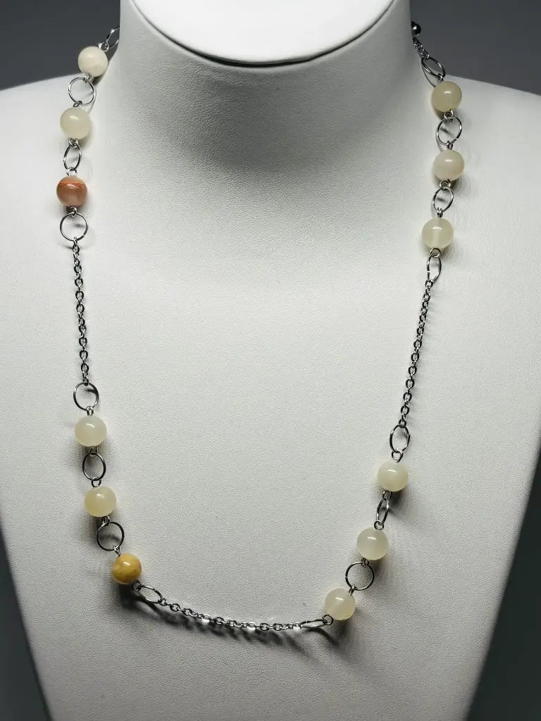 COLLIER Femme style "Pierres de Lune" beige