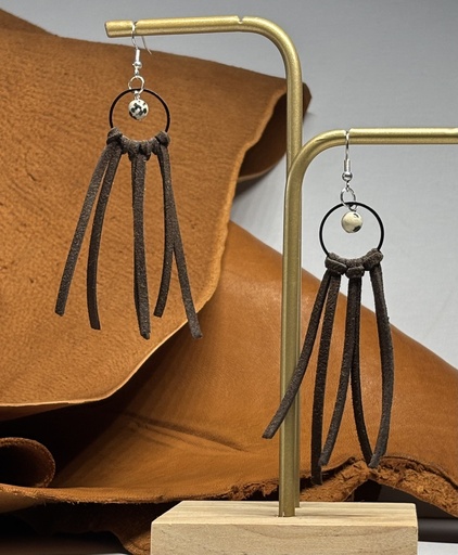 [BOF08] BOUCLES D'OREILLES en suédine marron