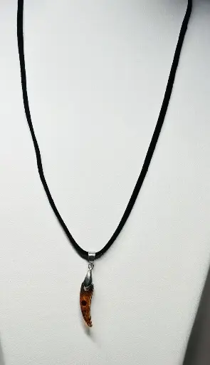 [COLH01] COLLIER Homme "Dent ambre"